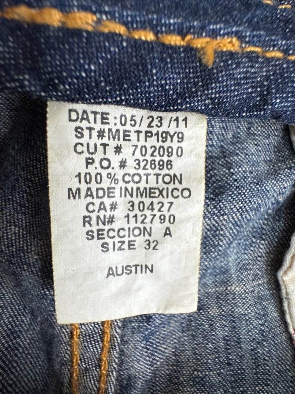 Denim Shorts True Religion 32 Austin Distressed Button Fly Bermuda Retro Y2K - Picture 2 of 14